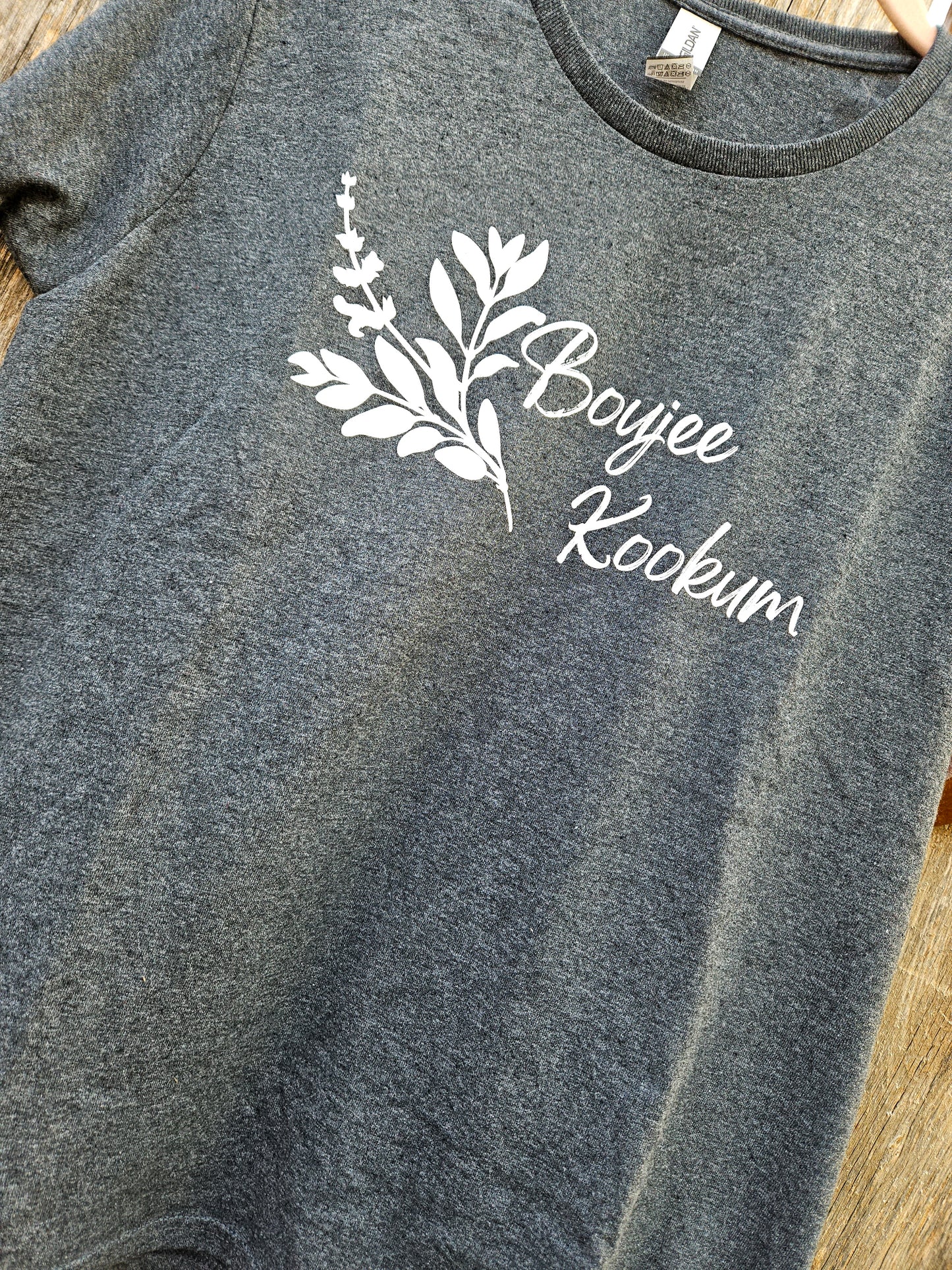 Boujee Kookum T-Shirt - Heather Grey