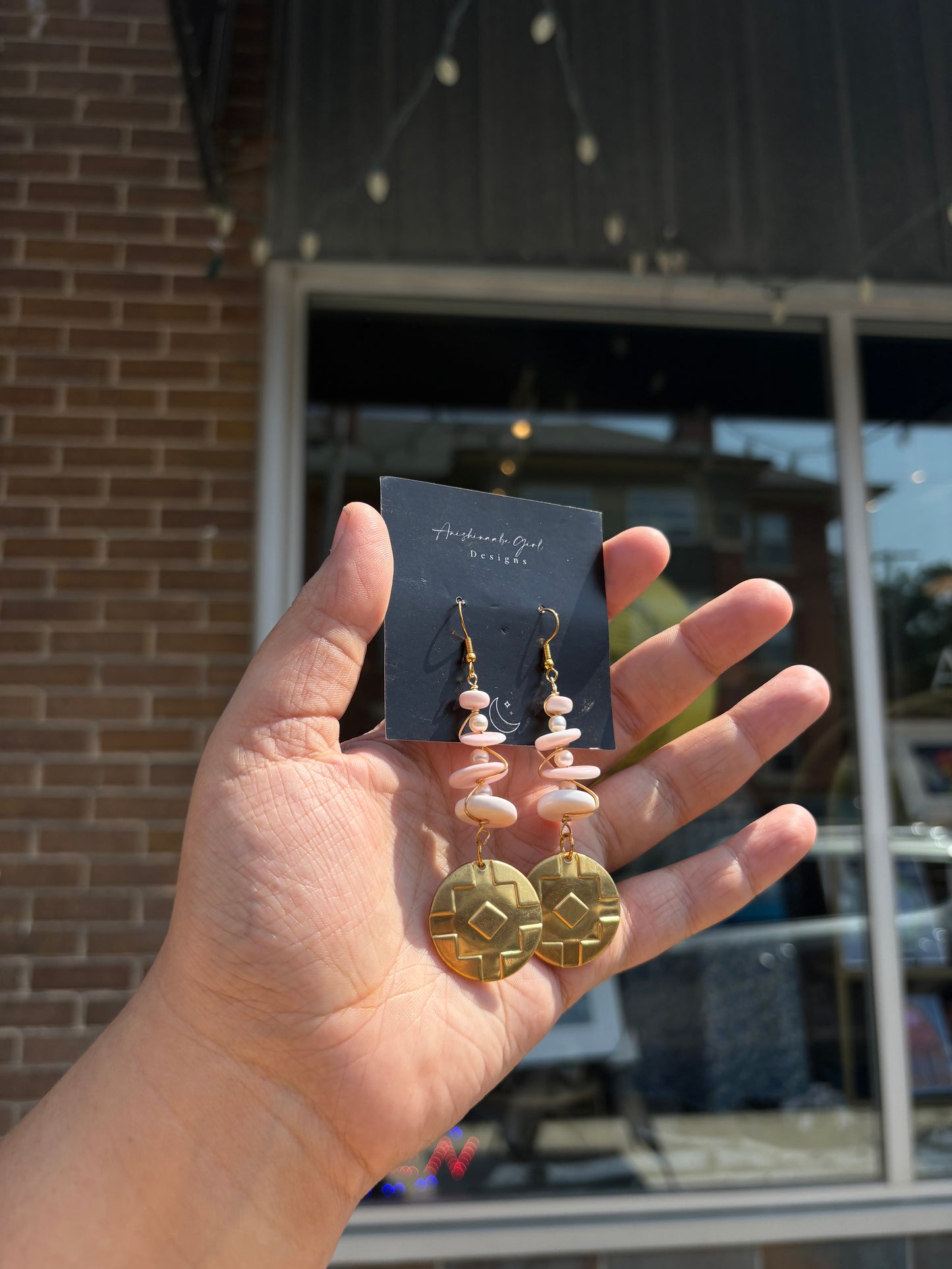 Queen Conch Concho Earrings