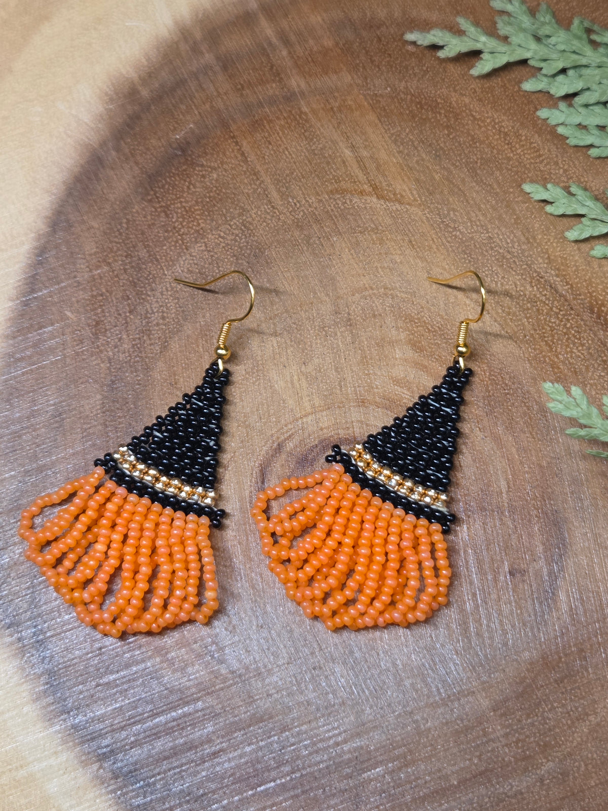 Halloween Witches Hat Beaded Earrings by Blending Beadz