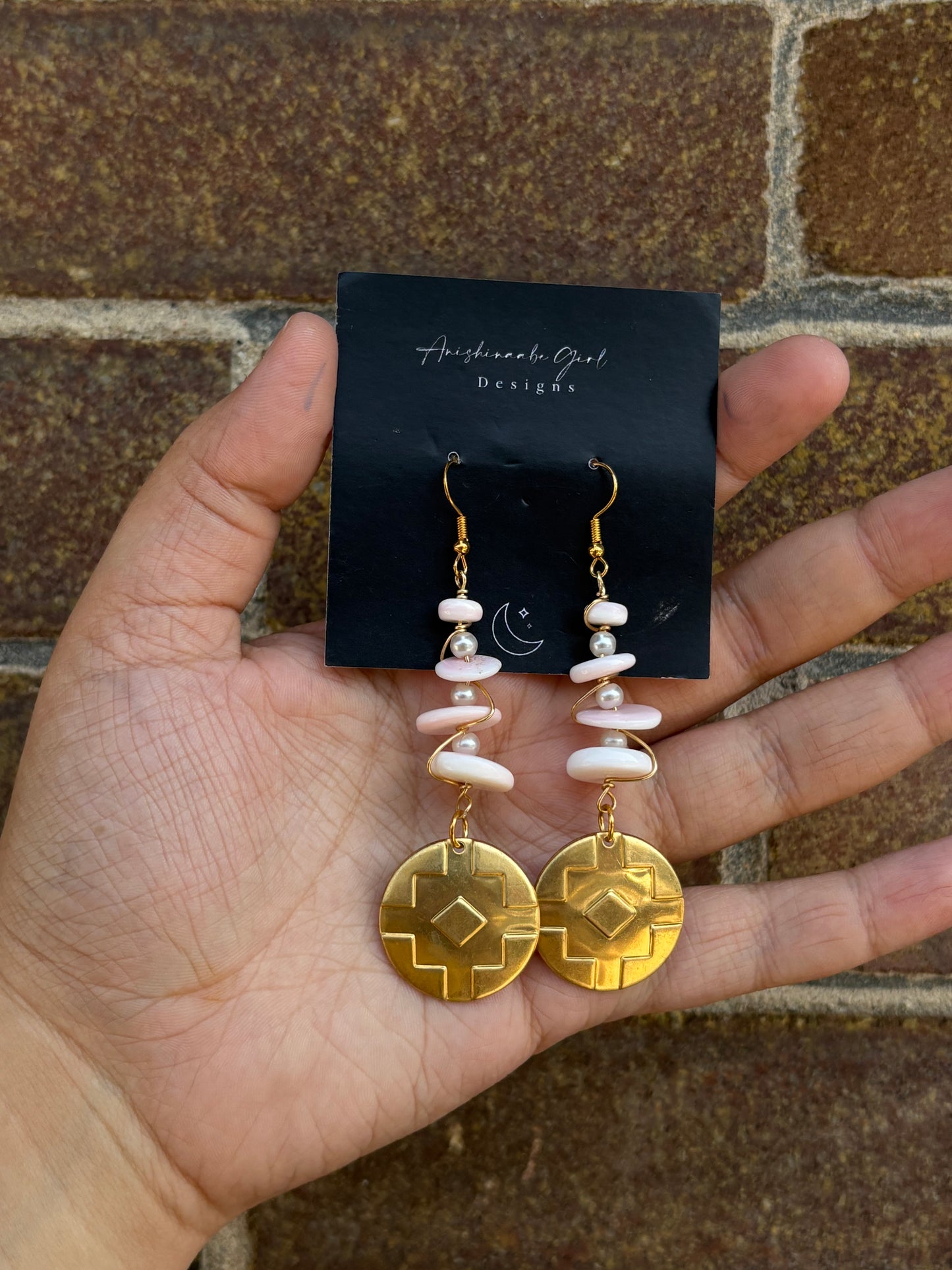 Queen Conch Concho Earrings