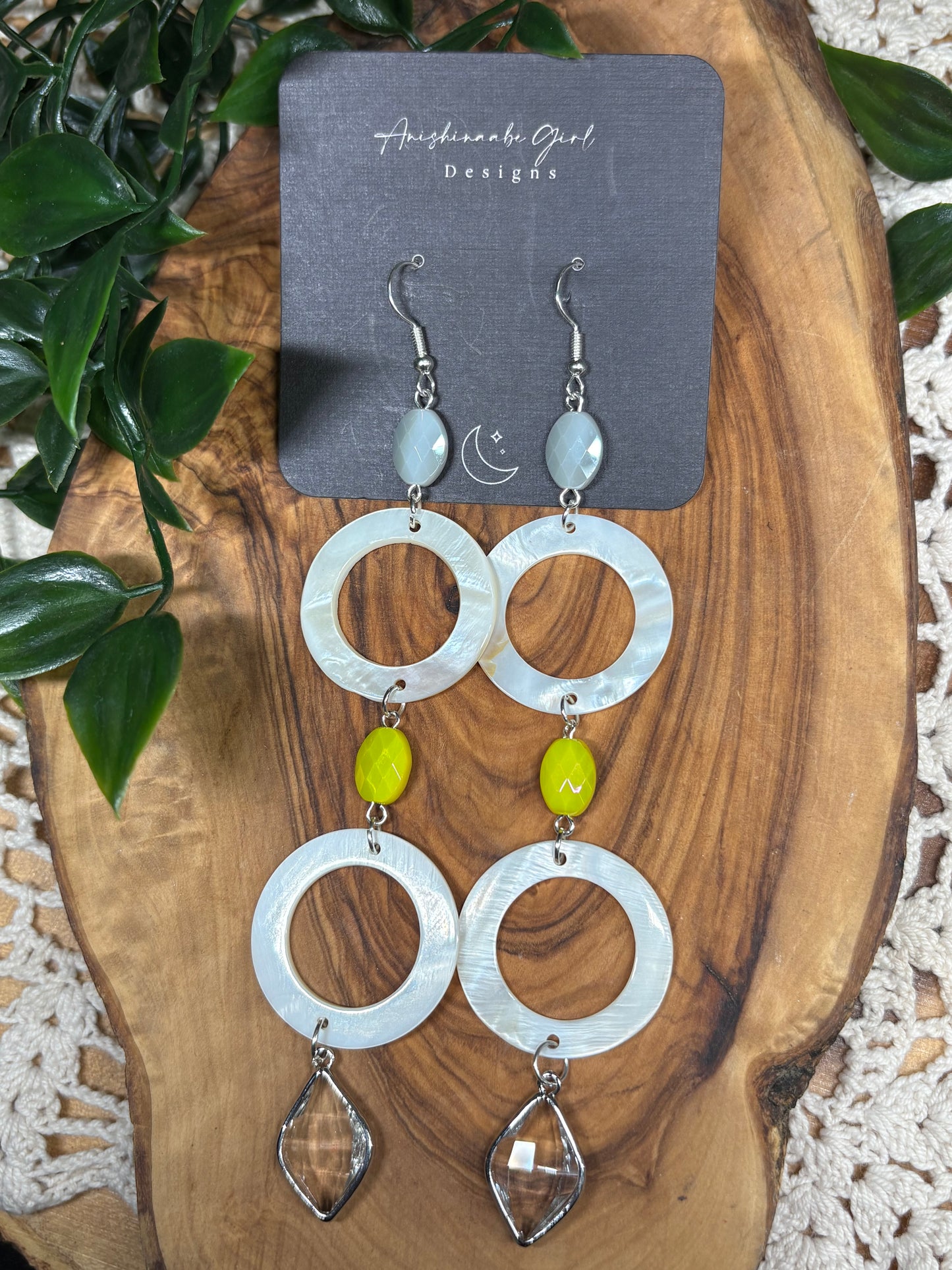 Shell Drop Earrings