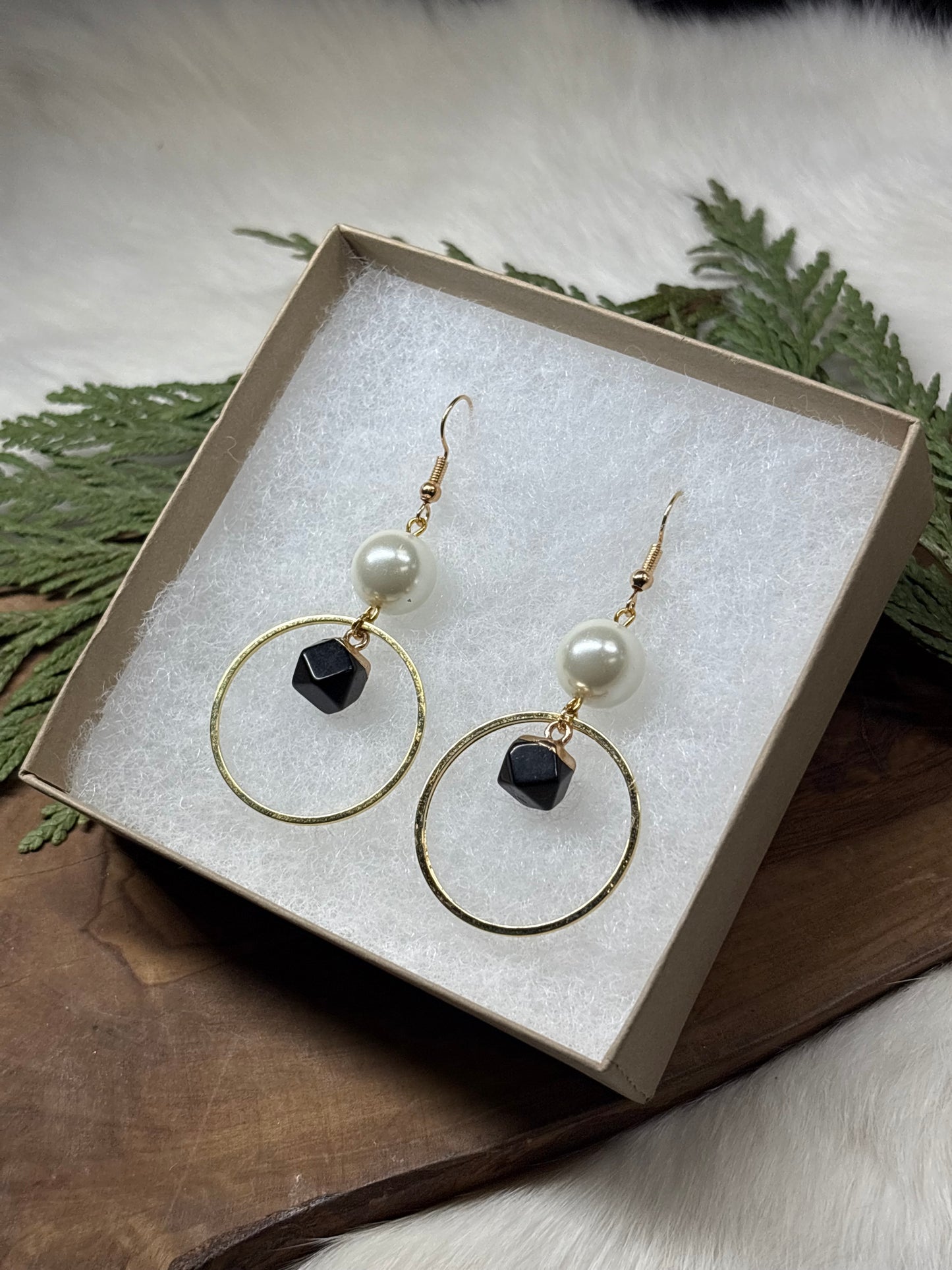 Gem Stone Earrings - Black Onyx