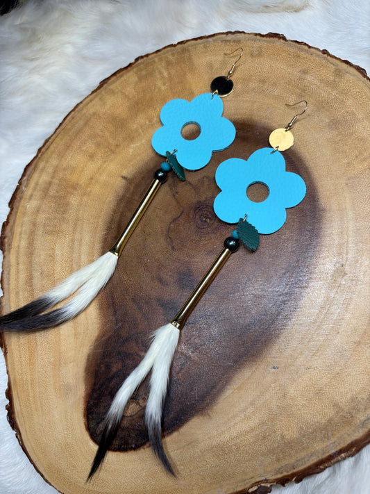 Ermine Blooms - Blue