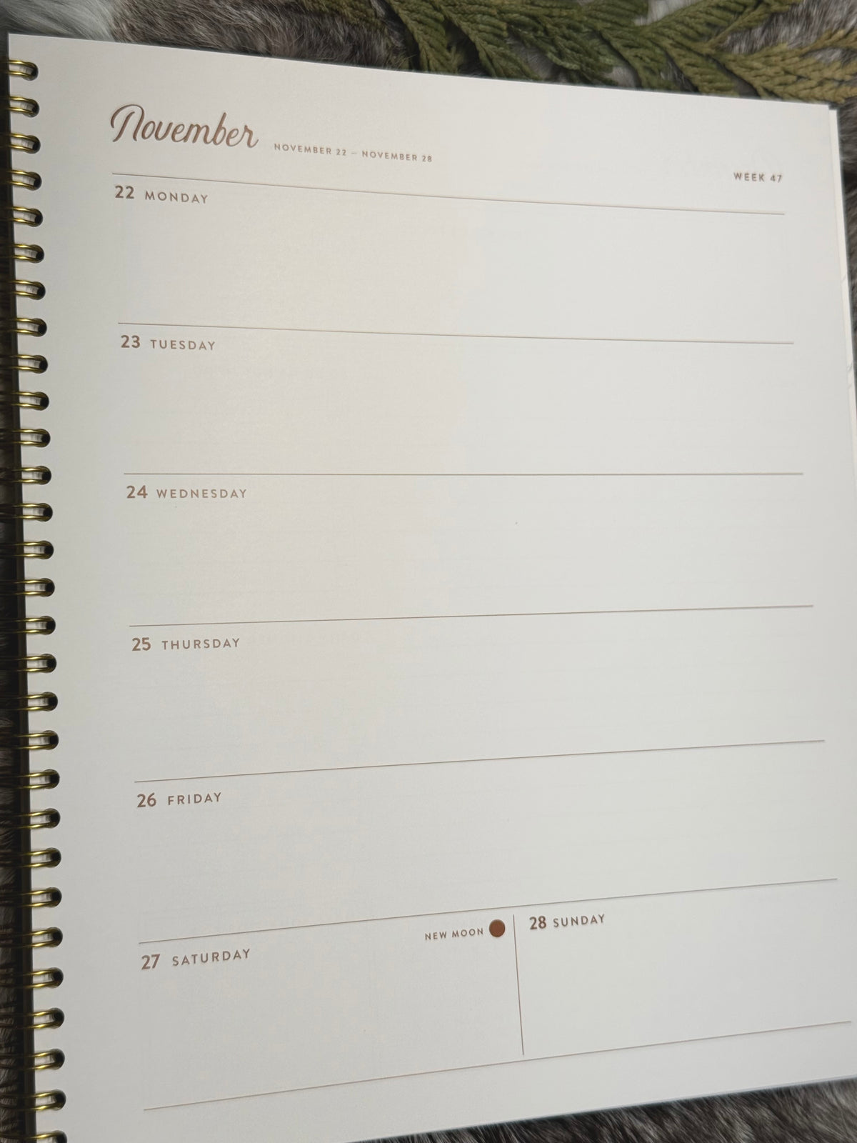 2027 Day Planner by Lii Roozyii Trading Co.