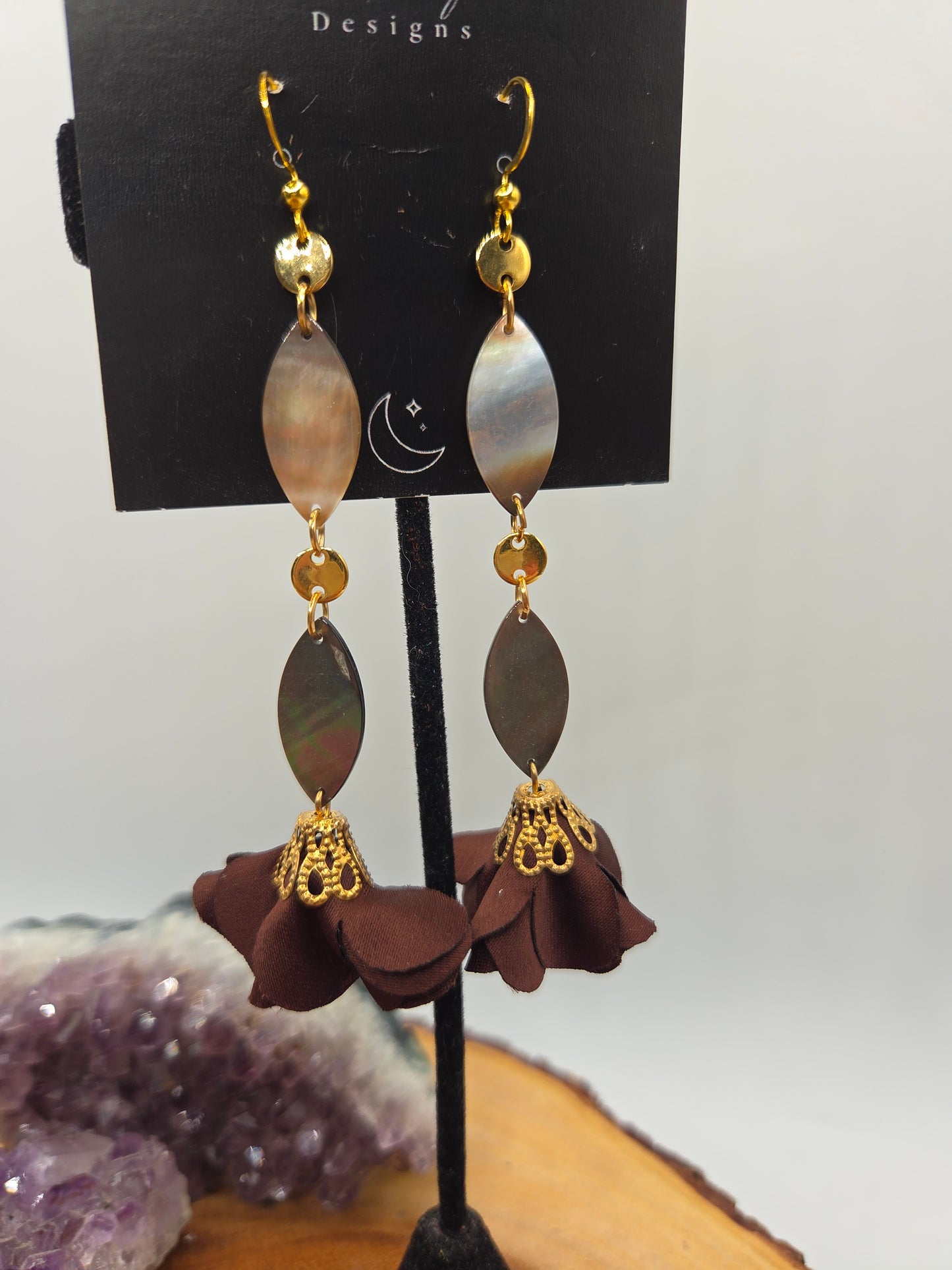 Shell Flower Drop Earrings