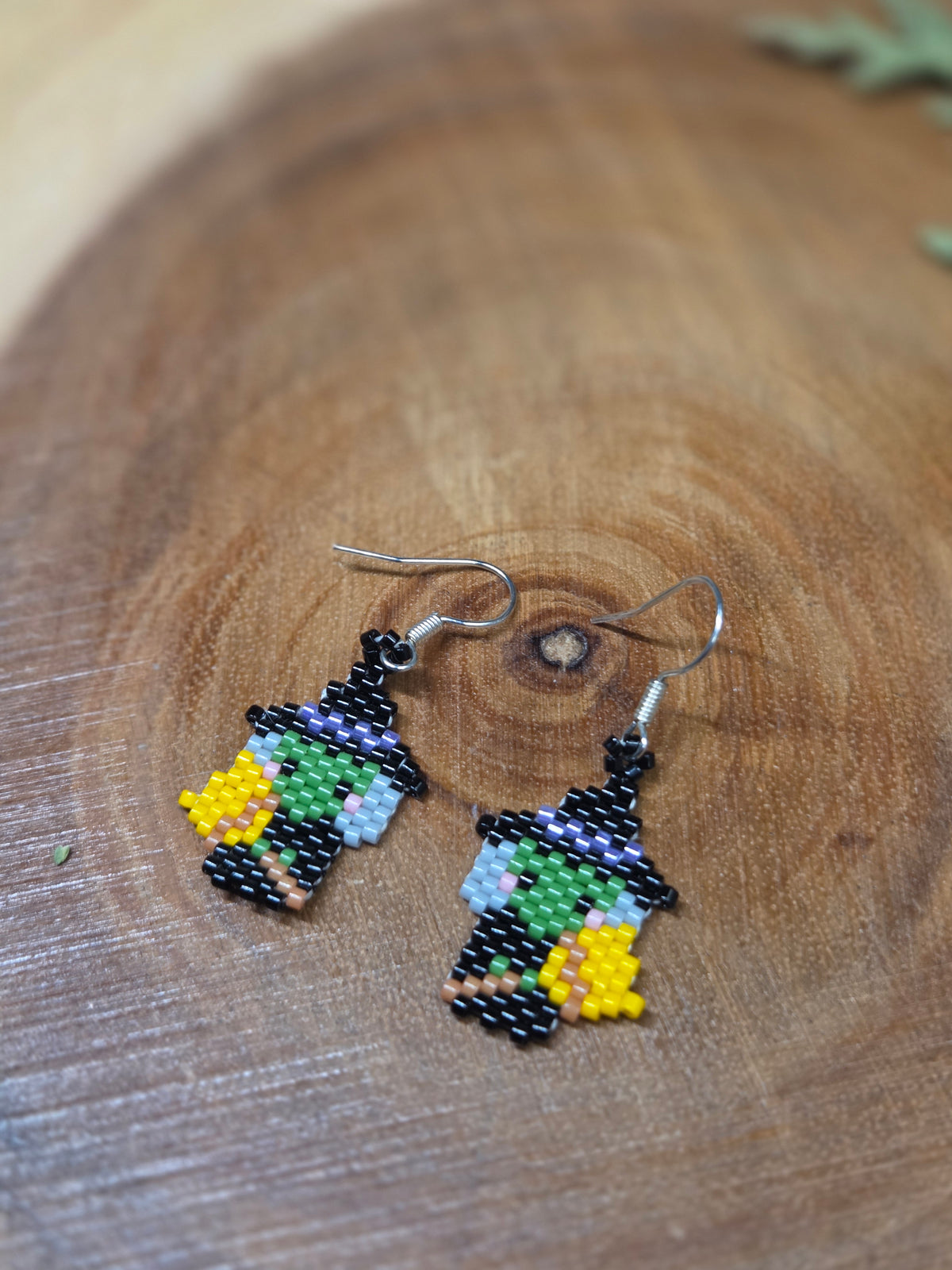 Wicked Witch Beaded Earrings by Blending Beadz