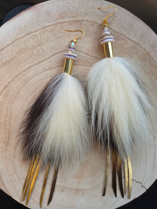 Skunk Medicine Earrings - Wampum Shell & Gold Metallic Leather