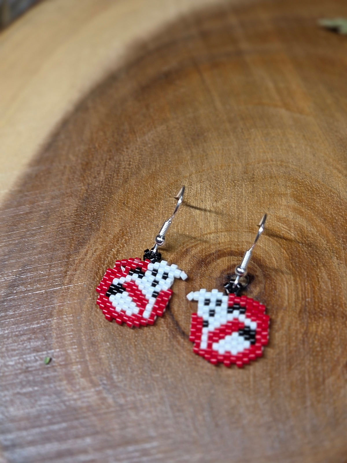 Ghostbuster Beaded Earrings by Blending Beadz