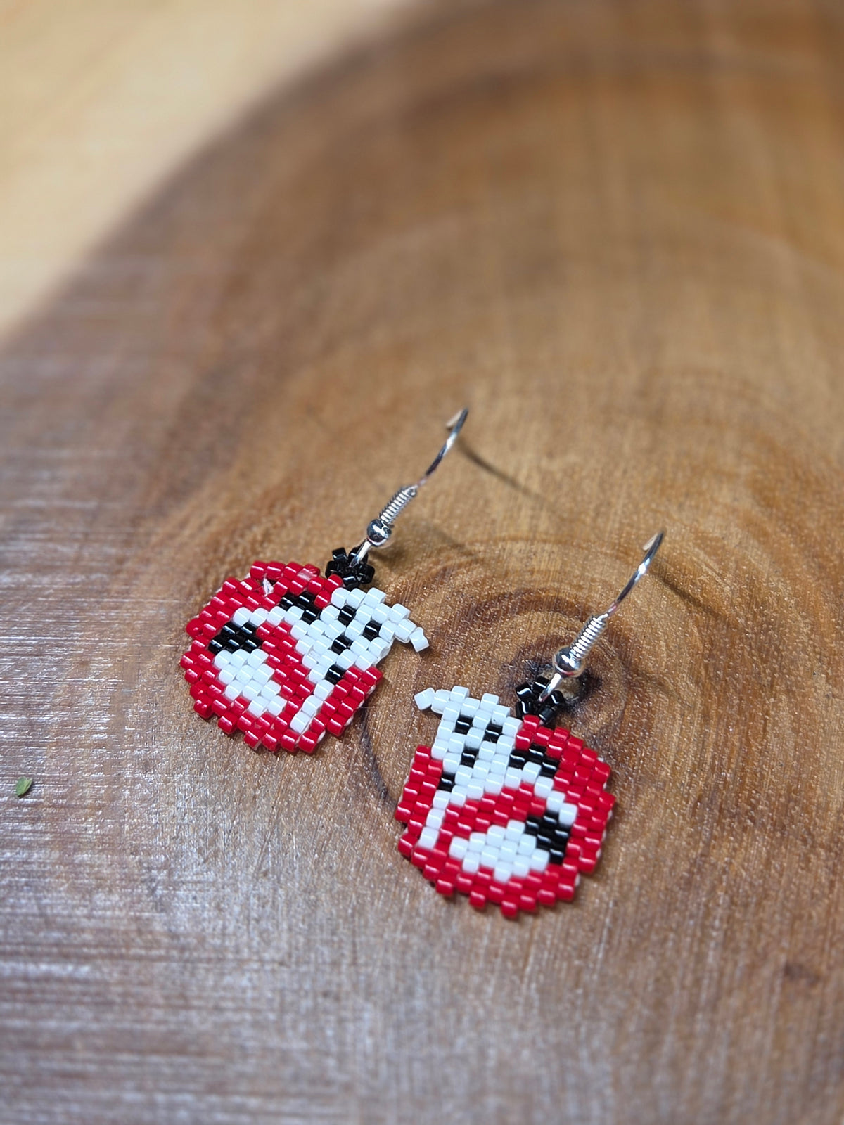 Ghostbuster Beaded Earrings by Blending Beadz