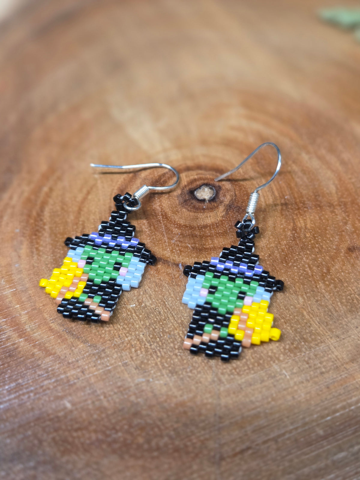 Wicked Witch Beaded Earrings by Blending Beadz