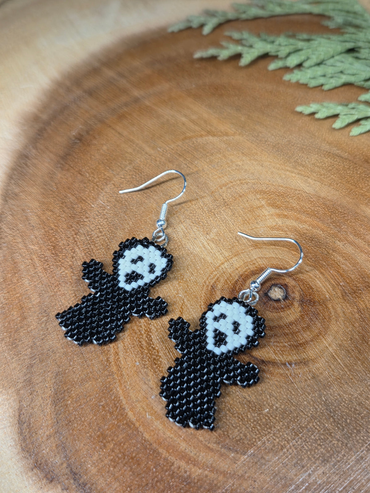 Ghostface Beaded Earrings by Blending Beadz